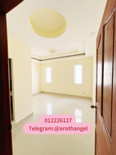 ផ្ទះ​លក់បន្ទាន់​ តម្លៃ​ចចារបាន