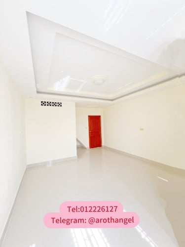 ផ្ទះ​លក់បន្ទាន់​ តម្លៃ​ចចារបាន