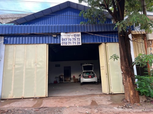 ឃ្លាំងជួល មានបន្ទប់ដេក ១ ចង្ក្រាន្តបាយ បង្គន់២