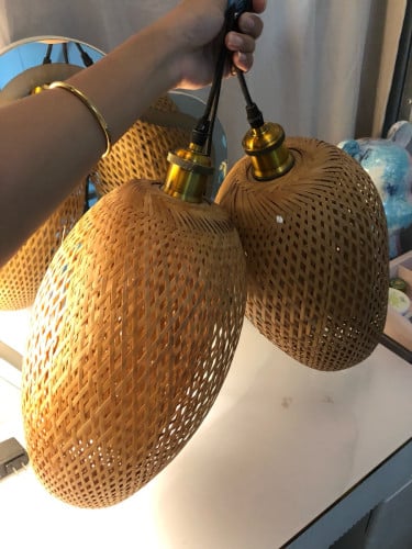 អំពូលភ្លើងឬស្សី