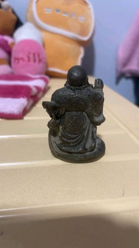 ដាក់លក់