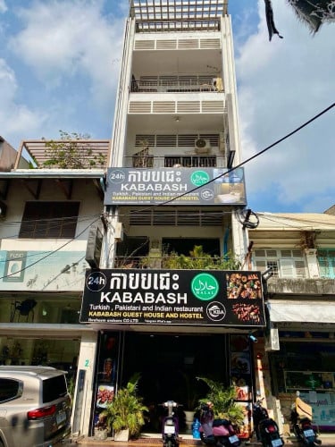 ផ្ទះអាជីវកម្មសំរាប់លក់នៅខណ្ឌដូនពេញក្បែរផ្សារថ្មី
