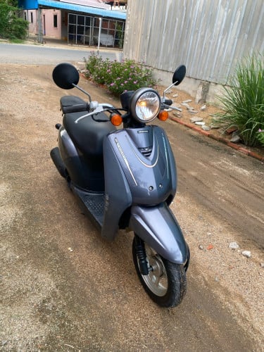 ម៉ូតូលក់