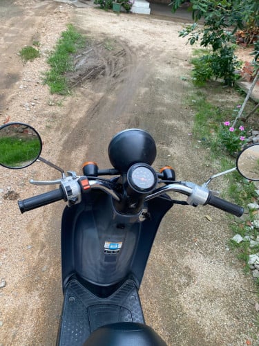 ម៉ូតូលក់