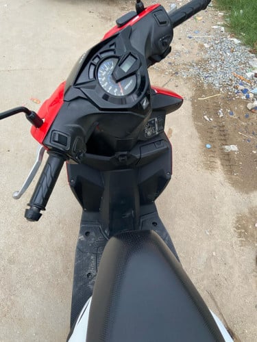 ម៉ូតូលក់ប្រញាប់លុយ