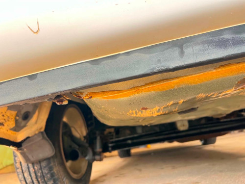 ឡានលក់