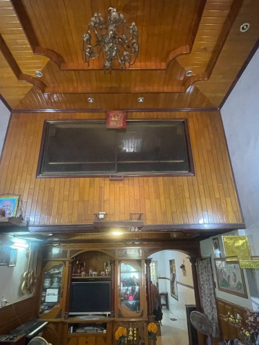 ផ្ទះអាជីវកម្មដាក់លក់ (ក្បែរផ្សារតាំងកសាង)