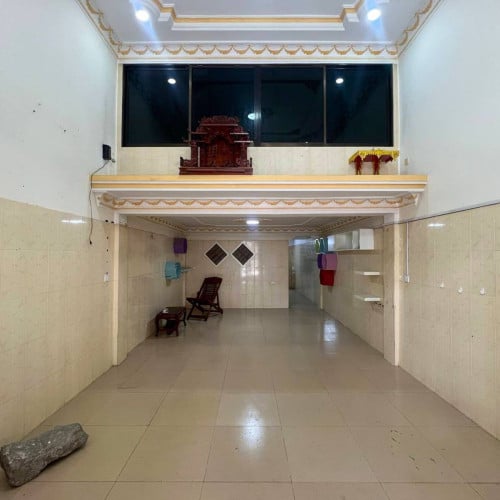 ផ្ទះល្វែងដាក់លក់ (ក្បែរទូរទស្សន៍អាស៊ីអាគ្នេយ៍)