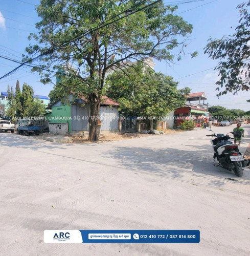ដីសម្រាប់លក់នៅក្រោយខណ្ឌដង្កោ