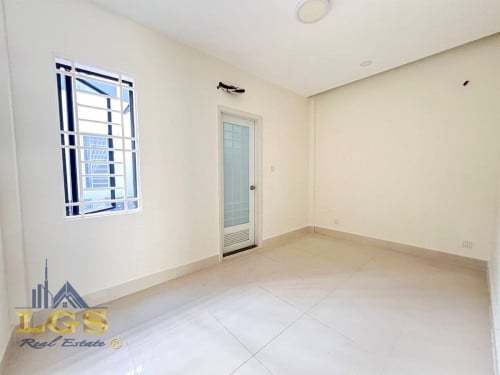 ផ្ទះអាជីវកម្មក្នុងបុរី ប៉េងហួត បឹងស្នោ សម្រាប់លក់