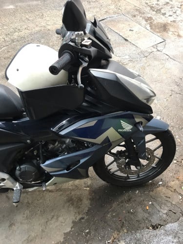 តម្លៃ ចរចារ