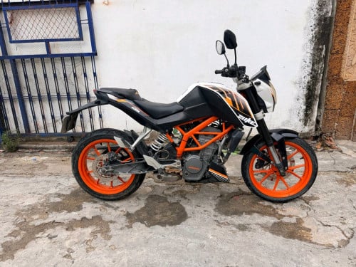 ម៉ូតូលក់ក្រញ៉ាប់លុយ