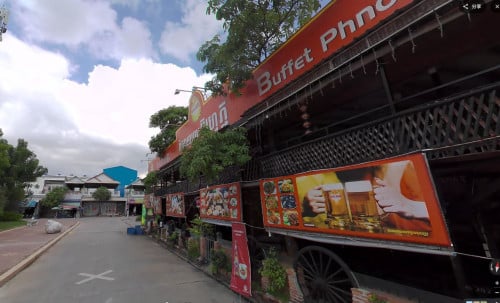 សេងហាង   餐厅转让。010828515