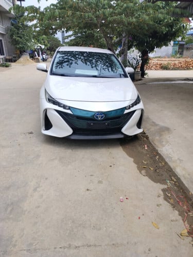 ឡានលក់017ព្រីមមាតំម្លៃល្អ011681685មកមុនបានមុន
