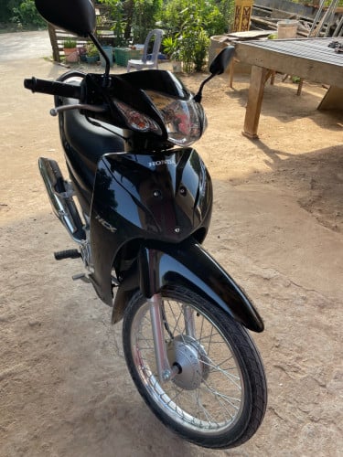 ចង់លក់អាវេវ025នៅស្អាតម្ចាស់ដើមទីញថ្មីកេះចង់លក់