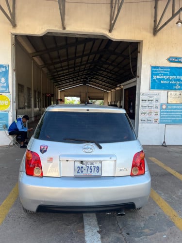 ឆ្នាំ05ឡានស្អាត