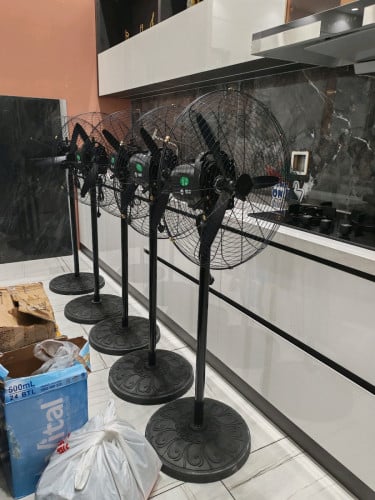កង្ហារឈរ1.4m (fan) កំលាំងខ្លាំង