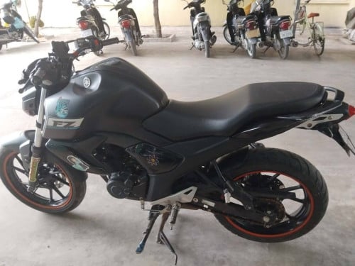 លក់វិញ​ 1200$
