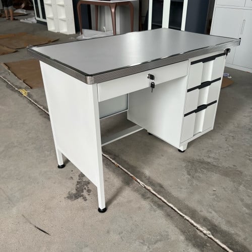 តុដែកការិយាល័យ 120cm &100cm(កម្មង់ភ្លាមដឹកភ្លាម)