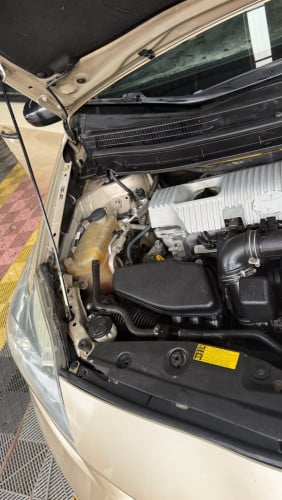 ឡានម្ចាស់ចង់ 13700$