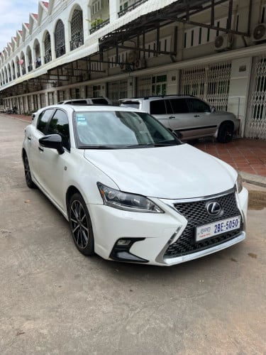 សាង14200$ CT200h 012 full Premium ឈ្មោះខ្ញុំ