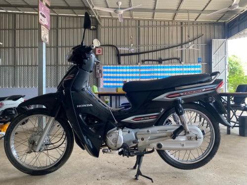 ម៉ូតូលក់សង់​ 15