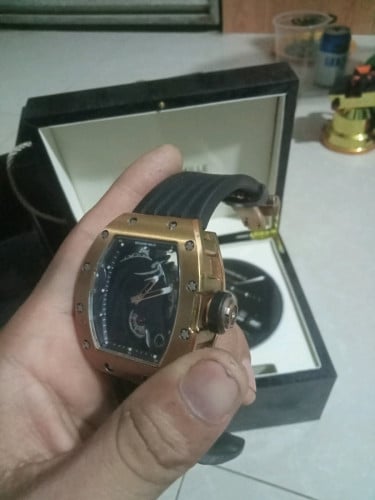 លក់វិញ150$ចរចាបាន