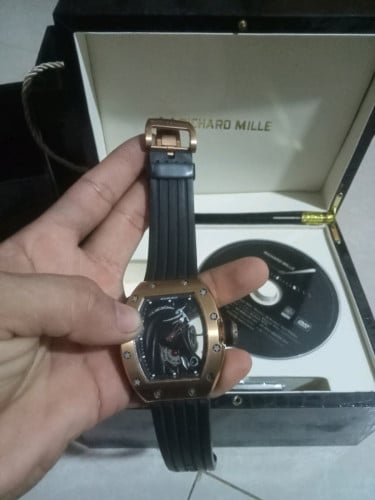 លក់វិញ150$ចរចាបាន