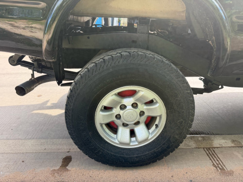 តាកូម៉ា ឆ្នាំ2000 V6