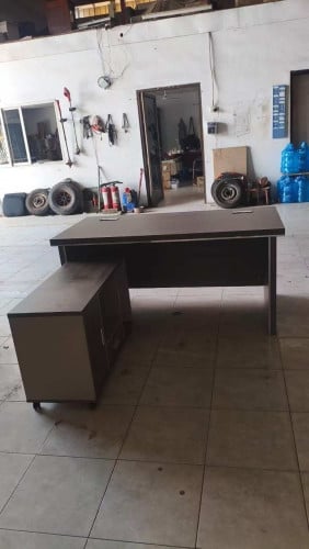 តុប្រធានកែង ខ្នាត 200cm 180cm &160cm
