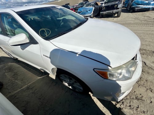 បេីក​ទូ​សប្ដាហ៍​ក្រោយ​នេះ​ 2014 TOYOTA CAMRY XLE HYBRID