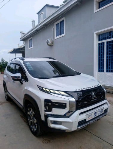Mitsubishi  X Pander Cross ឆ្នាំ 2023