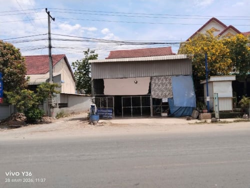 ទីតាំងល្អជាប់ផ្លូវជាតិ21B