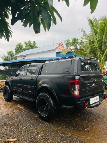 ឡានជិះផ្ទាល់ខ្លួន លក់ ( 31000$ ចរចារ )