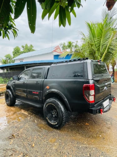 ឡានជិះផ្ទាល់ខ្លួន លក់ ( 31000$ ចរចារ )