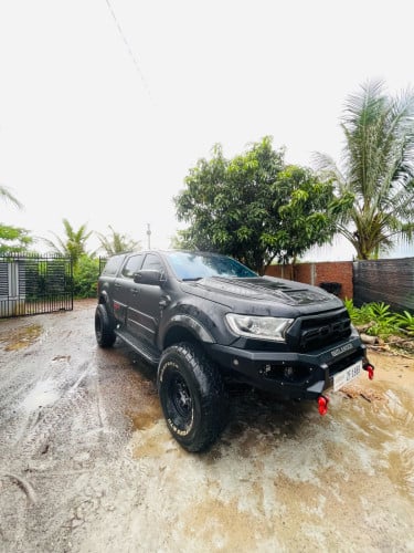 ឡានជិះផ្ទាល់ខ្លួន លក់ ( 31000$ ចរចារ )