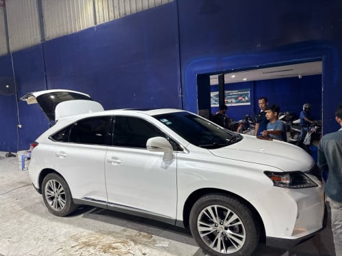តម្លៃ33000$ស្លាកលេខ  ភ្នំពេញ​ CF  ខ្ពស់កប់