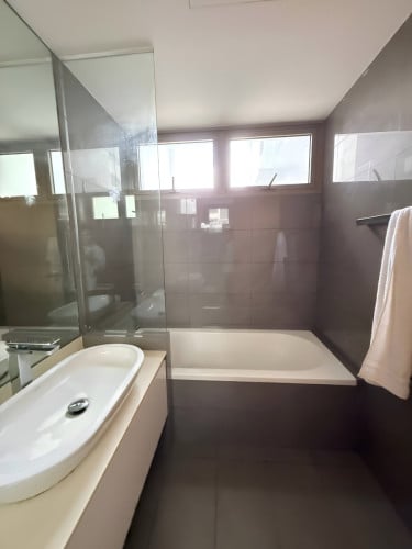 𝐅𝐨𝐫 𝐑𝐞𝐧𝐭: 3BR Available For Rent – Axis 2004, CIA First International School