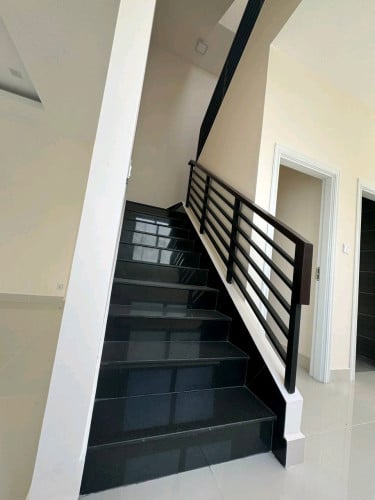 Commercial Shophouse for Rent – Near Borey Peng Huoth (Only 50m Away)