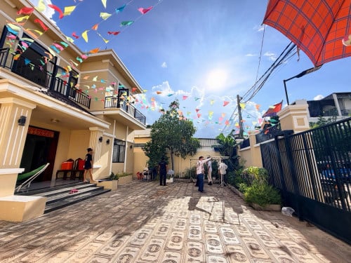 វីទ្បាថ្មីចែសលក់បន្ទាន់ ចំណូលចន្លោះ 800$/ខែ