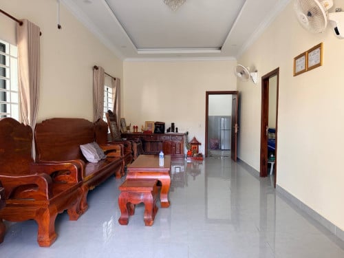 វីទ្បាថ្មីចែសលក់បន្ទាន់ ចំណូលចន្លោះ 800$/ខែ