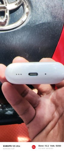 ប្រអប់កាស​ AirPod Pro 3
