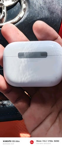 ប្រអប់កាស​ AirPod Pro 3