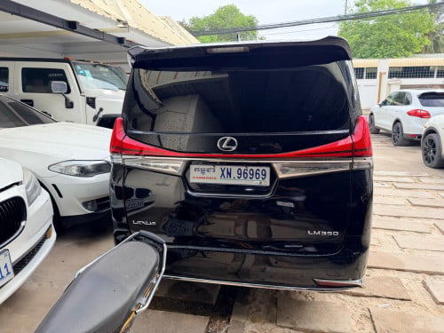 ចង់លក់Alphard Royal Lounge 2018 ឡើង LM លក់ 55000$ចរចារ