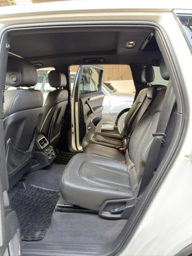មកដល់ហើយឡានស្អាត Audi Q7 Year 2011 S line