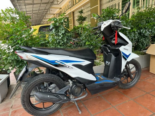លក់ Beat 026 តម្លៃ 1670$ មានកាតគ្រី
