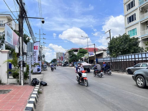 អាគារសម្រាប់ជួលនិងលក់/Building for Sale and Rent ទីតាំង៖នៅសង្កាត់ស្ទឹងមានជ័យ ខណ្ឌមានជ័យ