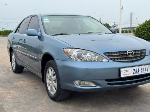 ឡានលក់ Camry 2003 XLE Full option