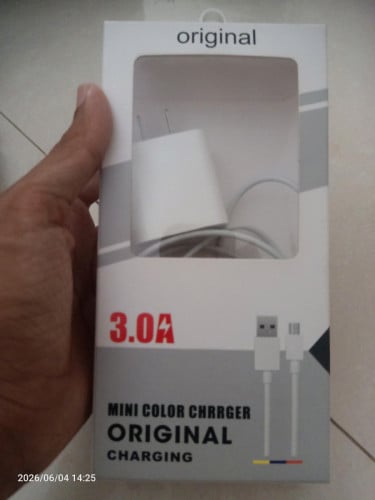ឆ្នាំងសាក charge adapter