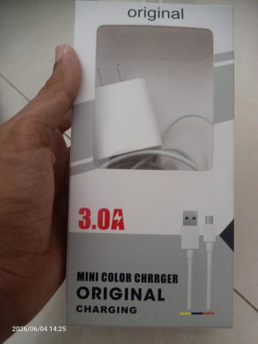 ឆ្នាំងសាក charge adapter
